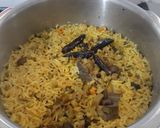 વઘારેલી ખીચડી (Vaghareli Khichdi Recipe In Gujarati) રેસીપી સ્ટેપ5ફોટો