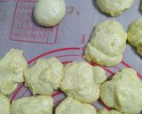 Foto langkah ke 6 dari resep Bluder Kentang Ekonomis Tanpa Telur - Empuk.