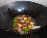 A picture of step 1 of Chilli paneer maggi.
