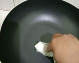 Foto langkah ke 3 dari resep Kulit Dadar Gulung Tanpa Telur dan Santan.