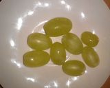 Foto del paso 1 de la receta: Postre de requesón y uvas