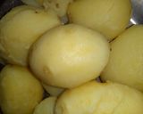 A picture of step 1 of Kuttu ke aate ke pakode.