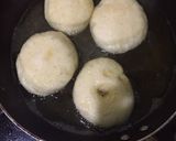 Foto langkah ke 6 dari resep Donat Kentang lembut dan praktis.