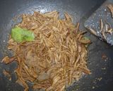 Foto langkah ke 3 dari resep Daging sapi suwir / sapi sisit.