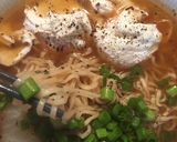 Foto del paso 4 de la receta: Huevo pochado en Ramen sencillo 🍜