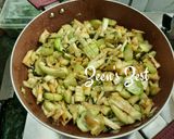 A picture of step 2 of Kaddu and Turai with Methi Sabzi.