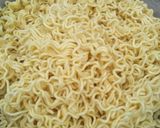 Foto langkah ke 1 dari resep Mie ndeso.