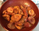 Une image de l'étape 1 de Compote pêches et kiwis à l'orange.