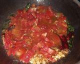 A picture of step 2 of Tomato Sweet And Tangy Chutney.