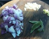 A picture of step 2 of Mushroom n babycorn Thai rice.