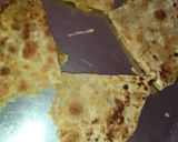 A picture of step 3 of Muli k paratha.