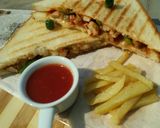 A picture of step 6 of Chicken Fajita Sandwich 😋.