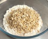A picture of step 1 of Spring Onion-Sesame-Oat Crackers.