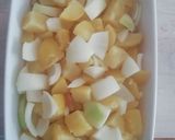 Hús szelet paradicsomos mártásban, tepsiben sült burgonyával recept fázis 3 fotója