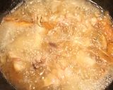 A picture of step 8 of Taiwanese Sesame Oil Chicken Soup.
