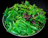 Hình bước làm 1 của món Canh Rau Tập Tàng Nấu Tôm
