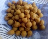 A picture of step 7 of Dahi Phulki Recipe with Homemade Phulkiyan/boondiyan.
