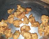 कढ़ी पकोड़ा (kadhi pakoda recipe in Hindi) रेसिपी चरण 4 फोटो
