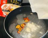 Foto langkah ke 2 dari resep 49. Herbal Chicken Rice.