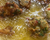 Foto del paso 7 de la receta: Buñuelos de tallos de Acelga o Espinaca