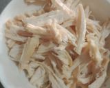 Hình bước làm 4 của món Bánh tráng cuộn bún