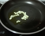 Foto del paso 3 de la receta: Tortilla de patatas y acelgas