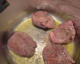 Foto del paso 3 de la receta: Carrillera de cerdo ibérico al vino tinto