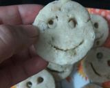A picture of step 10 of Potato smiley.