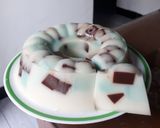 Foto langkah ke 6 dari resep Mosaic Milo-Mint Pudding.