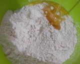 A picture of step 4 of Steamed Wheat Flour Cake.