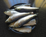 Foto del paso 1 de la receta: Filetes de sardina marinados a la brasa