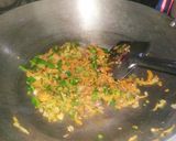 A picture of step 3 of Mat Samosa.