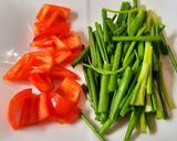 Hình bước làm 4 của món Cá thu kho cà tím