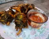 A picture of step 4 of Palak k pakore.