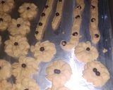 Foto langkah ke 5 dari resep Kue mawar jadul.