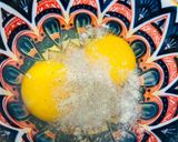 Foto langkah ke 3 dari resep Omelette Sosis Keju.