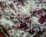A picture of step 5 of Suji uttapam pizza.