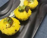 A picture of step 5 of Cupdhokla.
