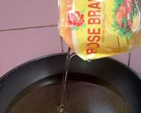 Foto langkah ke 7 dari resep Roti Goreng tanpa Ulen (dengan minyak).