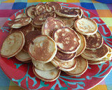 Foto del paso 5 de la receta: Brochetas de fresa, plátano y mini-tortitas