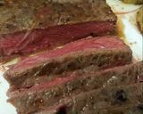 Hình bước làm 3 của món Món steak, bông cãi nướng và nấm sò