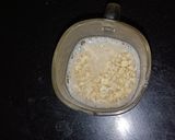 A picture of step 2 of Oats Dryfruits Smoothie.