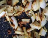 A picture of step 3 of Banana peel curry.