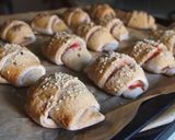 Virslis kifli gluténmentesen recept fázis 3 fotója