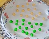 Foto langkah ke 4 dari resep Kue kering 3 bahan tanpa oven cuma pakai teflon.