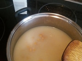 Sopa de garbanzos con fideos con pollo