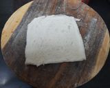 A picture of step 2 of Bread Maggi roll.