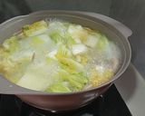 Foto langkah ke 3 dari resep Udon rebus topping ayam suwir.