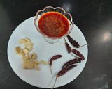 A picture of step 3 of Red chili garlic chutney.