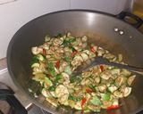 Foto langkah ke 2 dari resep Tumis jengkol terong.